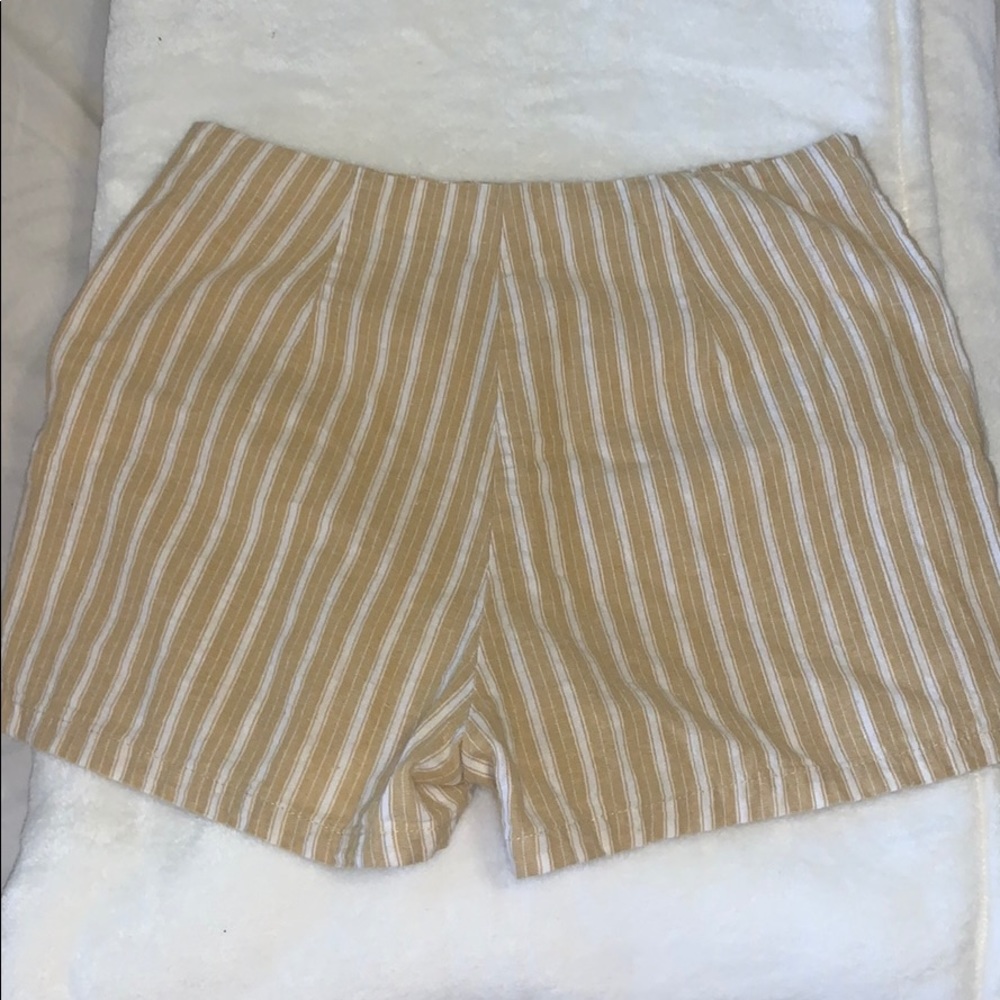 Cute skort - Picture 2 of 2